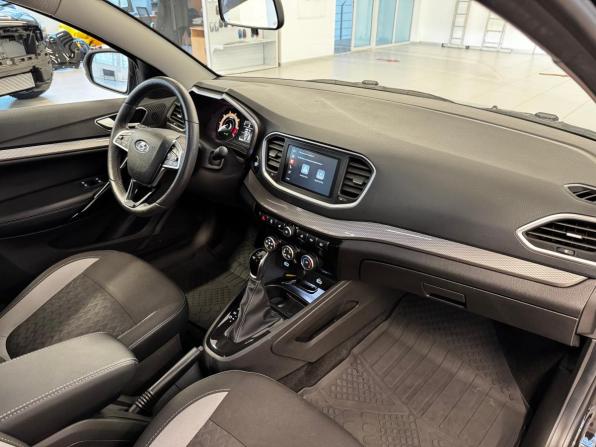 Lada (ВАЗ) Vesta I Рестайлинг (NG) с пробегом 2024 года, цена 1 302 000 рублей, 47136 км, седан, Автокод Объявления