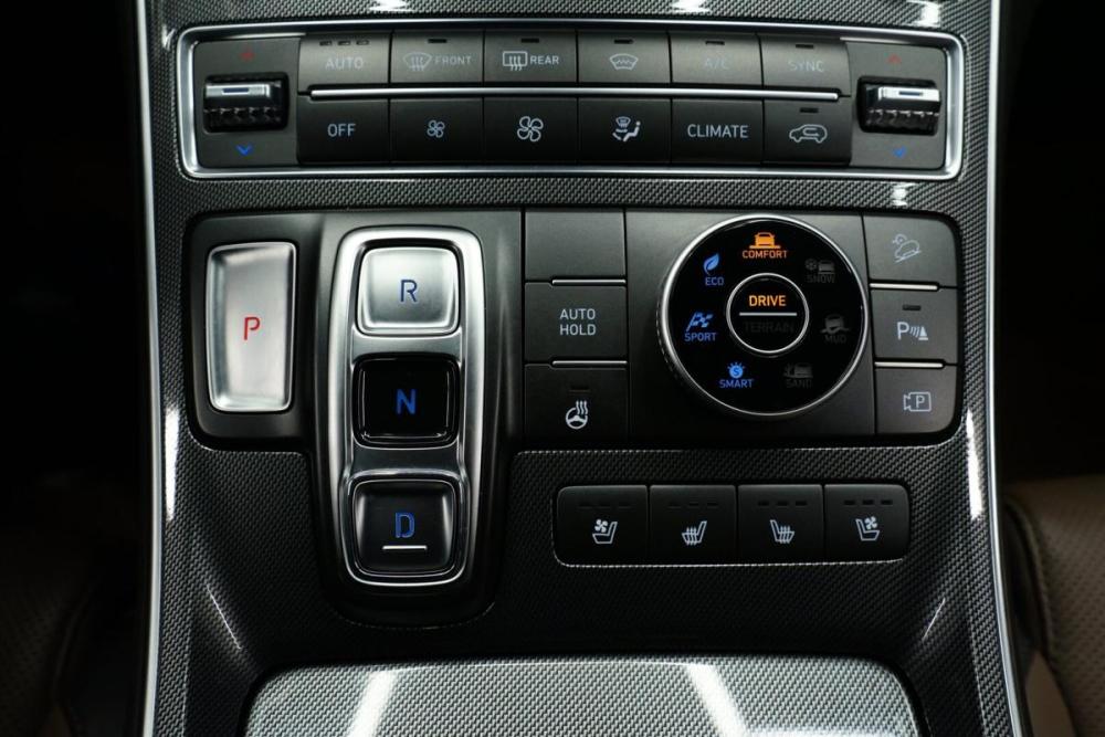 Hyundai Santa Fe IV Рестайлинг Крым  - изображение 29