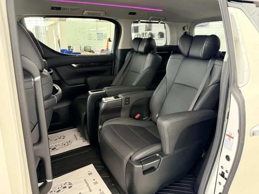 Toyota Alphard III Рестайлинг Пермь  - изображение 25