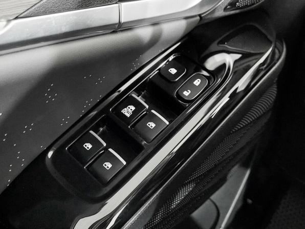 JAC JS6 с пробегом 2023 года, цена 1 899 000 рублей, 5559 км, внедорожник, Автокод Объявления