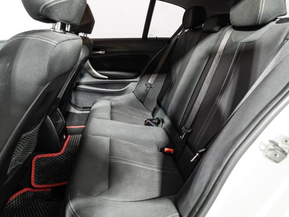 BMW 1 серии II (F20/F21) Рестайлинг с пробегом 2017 года, цена 1 749 700 рублей, 111987 км, хэтчбек, Автокод Объявления