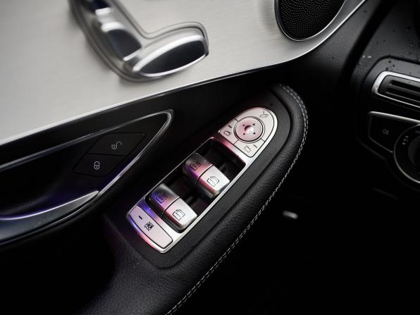Mercedes-Benz GLC I (X253) Рестайлинг с пробегом 2022 года, цена 4 965 000 рублей, 33418 км, внедорожник, Автокод Объявления