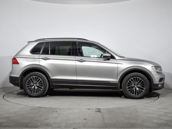 Volkswagen Tiguan II с пробегом 2020 года, цена 2 540 000 рублей, 74305 км, внедорожник, Автокод Объявления