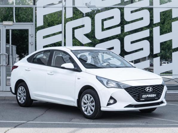 Hyundai Solaris II Рестайлинг с пробегом 2021 года, цена 1 289 000 рублей, 46848 км, седан, Автокод Объявления