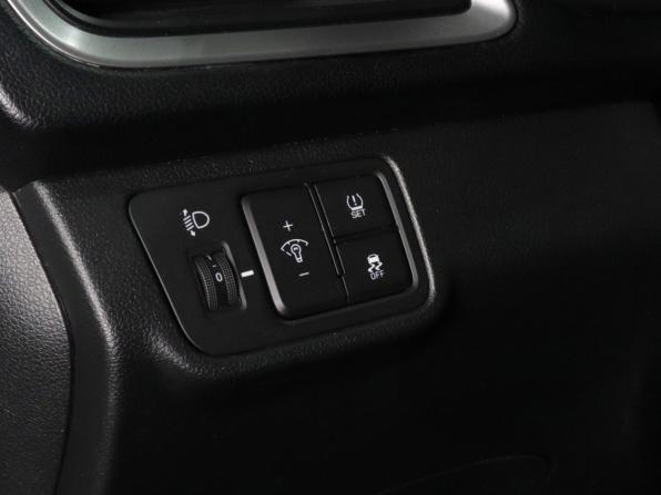 Hyundai Solaris II с пробегом 2018 года, цена 1 030 000 рублей, 154349 км, седан, Автокод Объявления