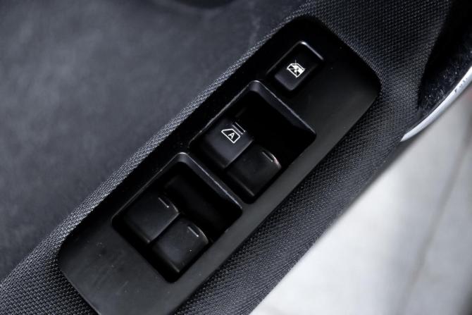 Nissan Qashqai I Рестайлинг с пробегом 2012 года, цена 979 000 рублей, 203787 км, внедорожник, Автокод Объявления