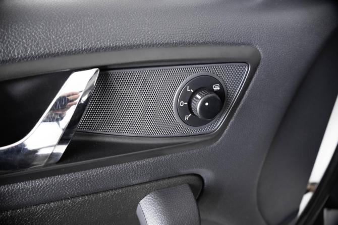 Skoda Yeti I Рестайлинг с пробегом 2014 года, цена 1 399 000 рублей, 146000 км, внедорожник, Автокод Объявления