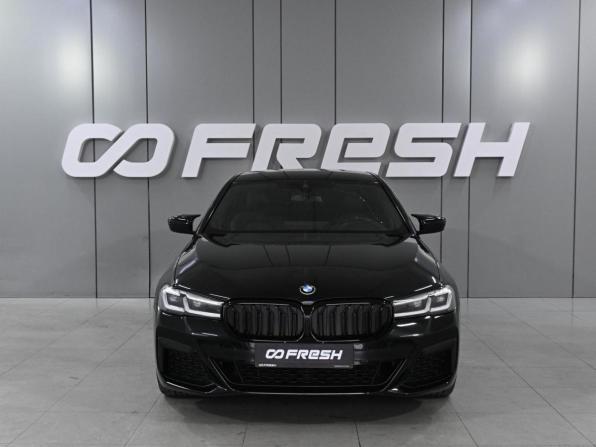 BMW 5 серии VII (G30/G31/G38) Рестайлинг с пробегом 2021 года, цена 4 099 000 рублей, 118748 км, седан, Автокод Объявления