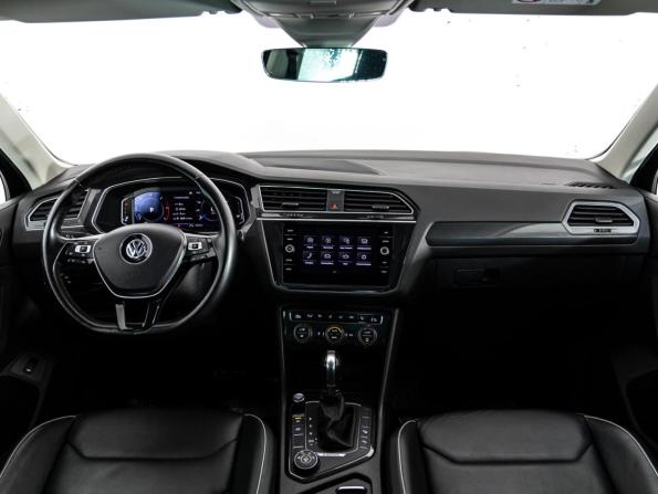 Volkswagen Tiguan II с пробегом 2019 года, цена 3 275 000 рублей, 62658 км, внедорожник, Автокод Объявления