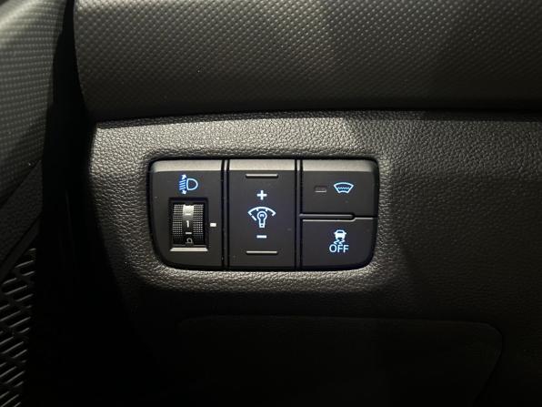 Hyundai Creta I с пробегом 2019 года, цена 1 799 000 рублей, 75108 км, внедорожник, Автокод Объявления