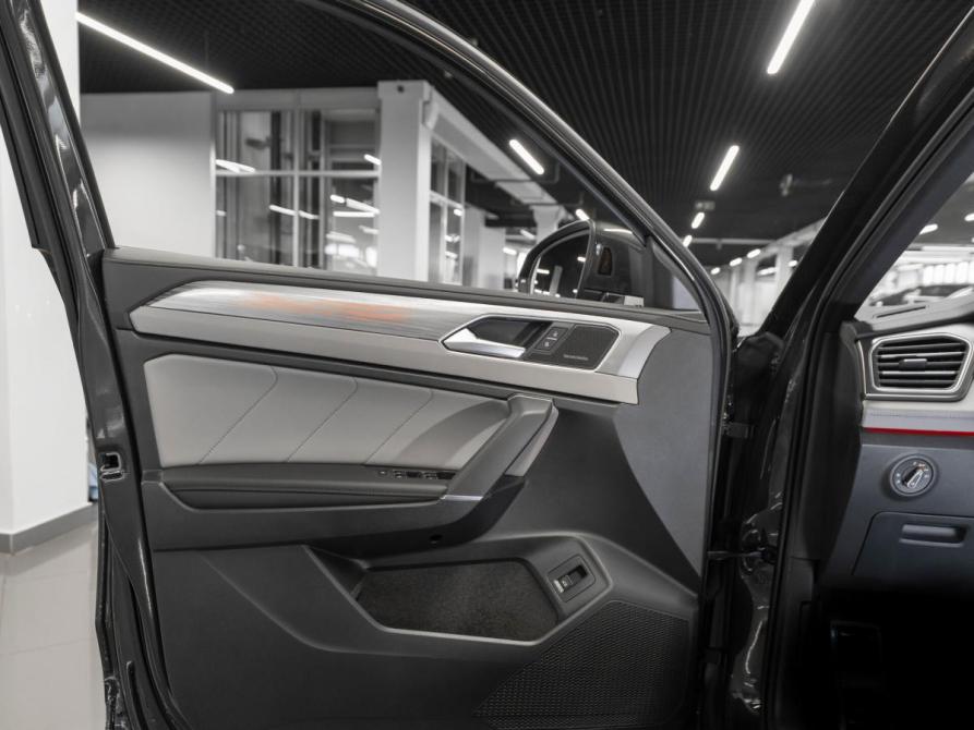 Volkswagen Tayron I Рестайлинг Москва  - изображение 19