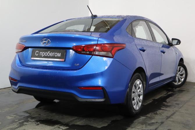 Hyundai Solaris II с пробегом 2018 года, цена 1 299 000 рублей, 89000 км, седан, Автокод Объявления