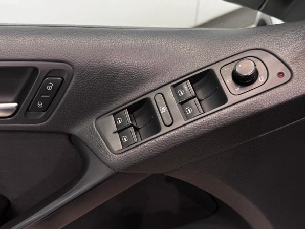 Volkswagen Tiguan I Рестайлинг с пробегом 2014 года, цена 1 260 000 рублей, 193817 км, внедорожник, Автокод Объявления
