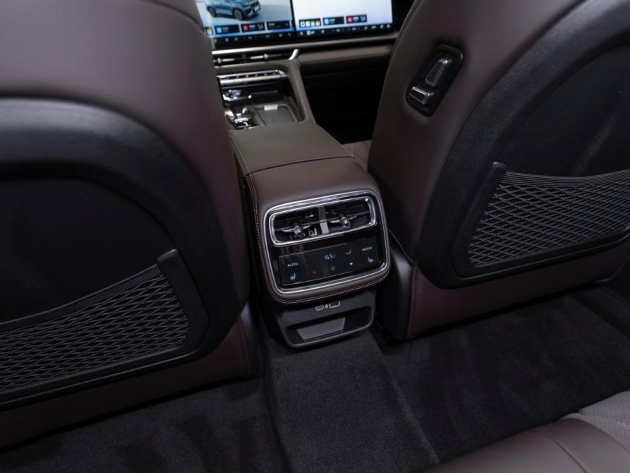Geely Monjaro I Рестайлинг 2 Москва  - изображение 15
