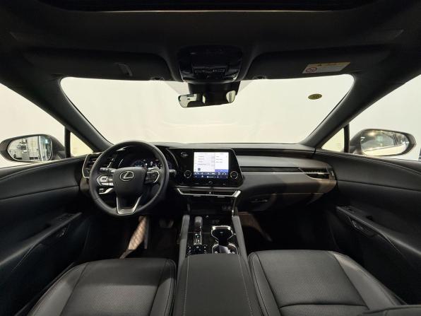 Lexus RX V с пробегом 2025 года, цена 7 935 000 рублей, 63 км, внедорожник, Автокод Объявления