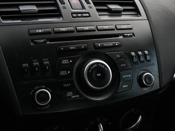 Mazda 3 II (BL) Рестайлинг с пробегом 2012 года, цена 959 000 рублей, 179763 км, седан, Автокод Объявления