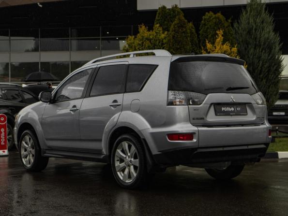 Mitsubishi Outlander II Рестайлинг с пробегом 2009 года, цена 1 088 000 рублей, 124215 км, внедорожник, Автокод Объявления