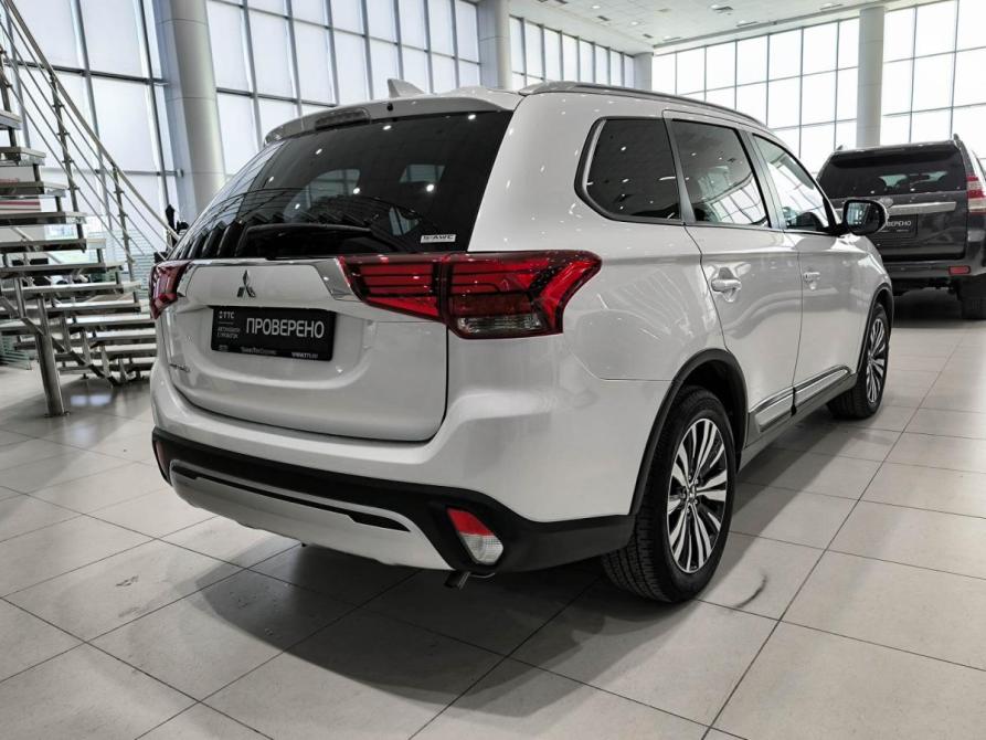 Mitsubishi Outlander III Рестайлинг 3 Казань  - изображение 6