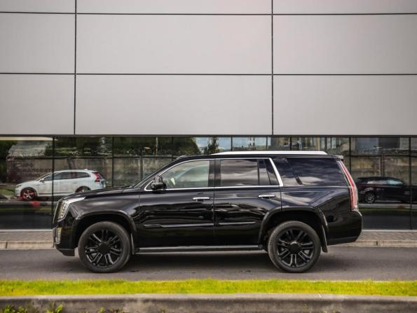 Cadillac Escalade IV с пробегом 2016 года, цена 3 799 000 рублей, 160756 км, внедорожник, Автокод Объявления