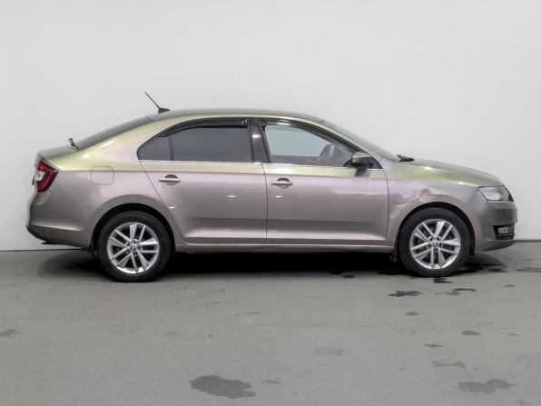 Skoda Rapid I Рестайлинг с пробегом 2018 года, цена 1 450 000 рублей, 65000 км, лифтбек, Автокод Объявления