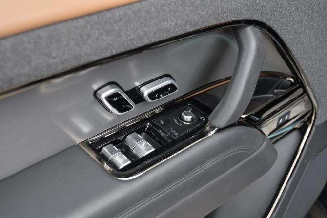 Land Rover Range Rover Sport III с пробегом 2023 года, цена 17 500 000 рублей, 31491 км, внедорожник, Автокод Объявления