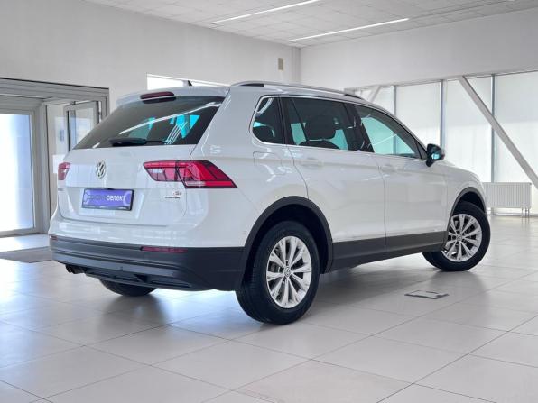 Volkswagen Tiguan II с пробегом 2017 года, цена 2 650 000 рублей, 57700 км, внедорожник, Автокод Объявления