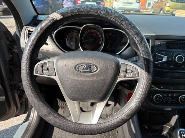 Lada (ВАЗ) Vesta I с пробегом 2021 года, цена 900 000 рублей, 215000 км, универсал, Автокод Объявления