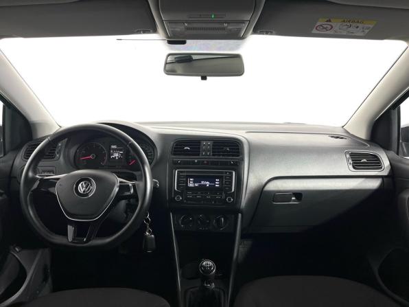 Volkswagen Polo V Рестайлинг с пробегом 2017 года, цена 1 050 000 рублей, 125861 км, седан, Автокод Объявления