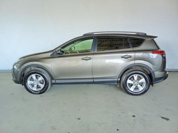 Toyota RAV4 IV (XA40) с пробегом 2015 года, цена 1 556 000 рублей, 298000 км, внедорожник, Автокод Объявления