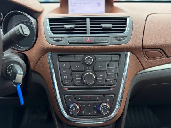 Opel Mokka I с пробегом 2013 года, цена 1 380 000 рублей, 49800 км, внедорожник, Автокод Объявления