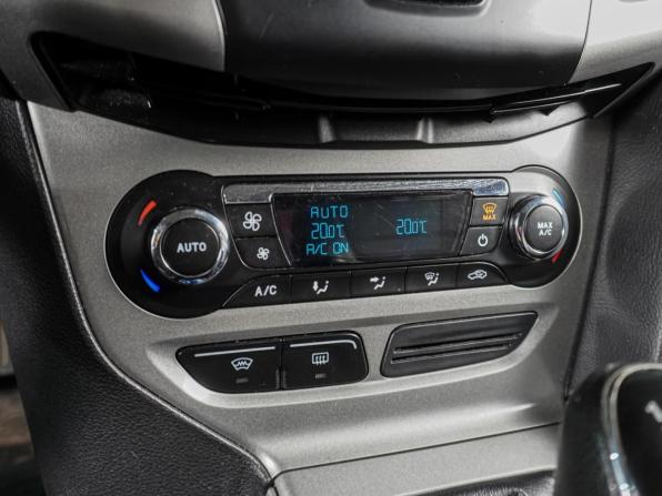 Ford Focus III с пробегом 2012 года, цена 949 000 рублей, 131603 км, хэтчбек, Автокод Объявления