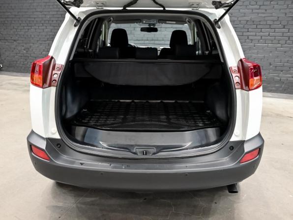 Toyota RAV4 IV (XA40) с пробегом 2015 года, цена 2 050 000 рублей, 116976 км, внедорожник, Автокод Объявления
