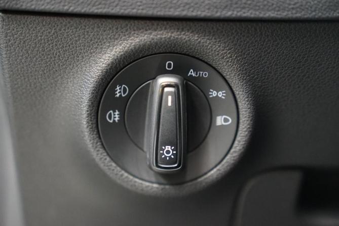 Skoda Karoq I с пробегом 2021 года, цена 2 640 000 рублей, 60444 км, внедорожник, Автокод Объявления