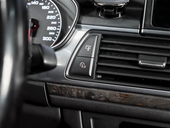 Audi A6 IV (C7) Рестайлинг с пробегом 2016 года, цена 2 010 000 рублей, 199860 км, седан, Автокод Объявления