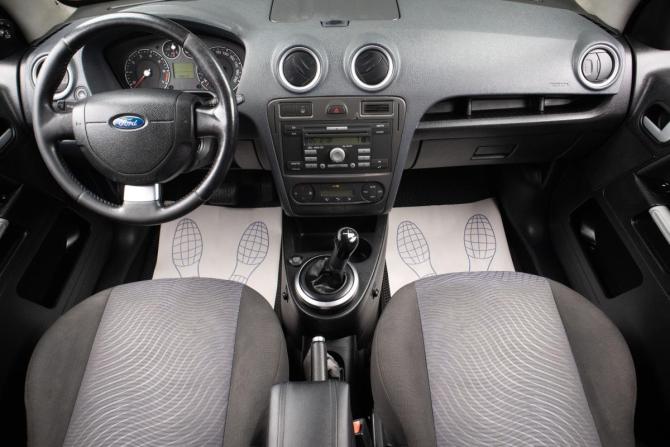 Ford Fusion I Рестайлинг с пробегом 2008 года, цена 559 000 рублей, 219050 км, хэтчбек, Автокод Объявления