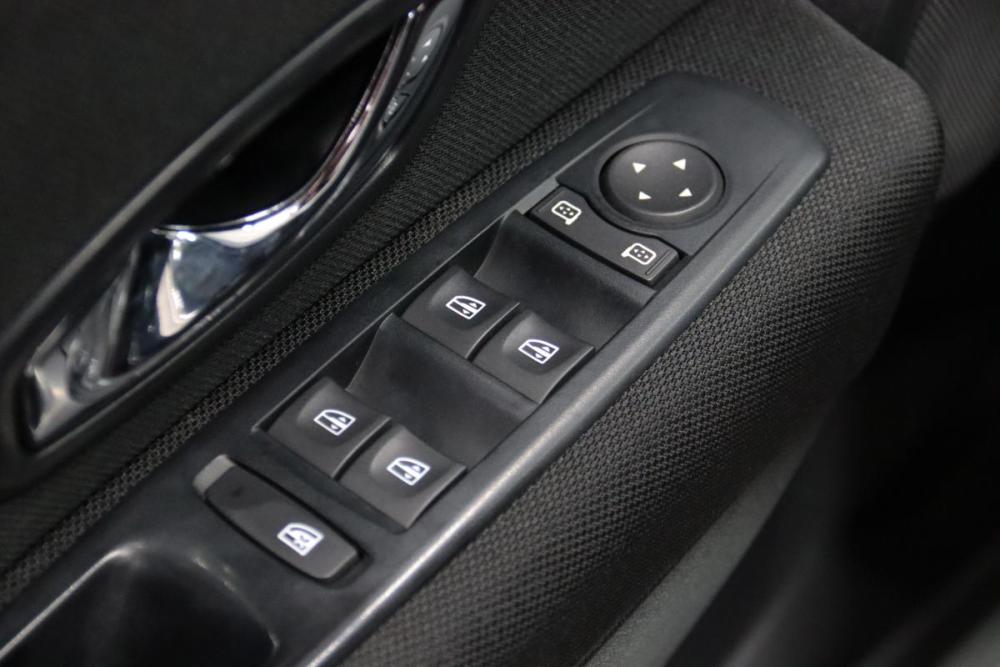 Renault Fluence I Рестайлинг Сургут  - изображение 18