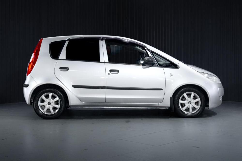Mitsubishi Colt VI (Z20/Z30) Тюмень  - изображение 9