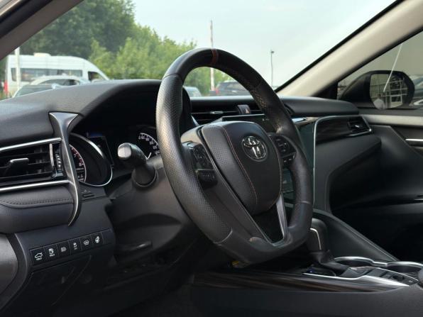 Toyota Camry VIII (XV70) с пробегом 2019 года, цена 2 990 000 рублей, 92410 км, седан, Автокод Объявления