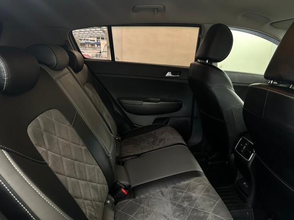 Kia Sportage IV Рестайлинг с пробегом 2019 года, цена 1 737 000 рублей, 210310 км, внедорожник, Автокод Объявления