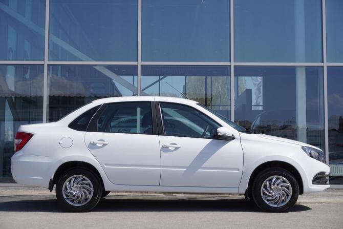 Lada (ВАЗ) Granta I Рестайлинг с пробегом 2025 года, цена 959 000 рублей, 18001 км, седан, Автокод Объявления