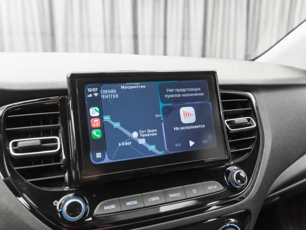 Hyundai Solaris II Рестайлинг с пробегом 2021 года, цена 1 800 000 рублей, 70160 км, седан, Автокод Объявления