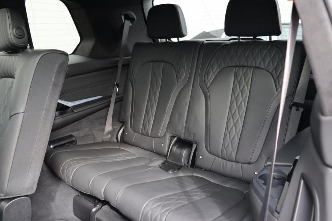 BMW X7 I (G07) Рестайлинг с пробегом 2023 года, цена 15 300 000 рублей, 38722 км, внедорожник, Автокод Объявления