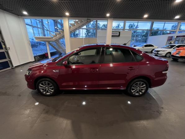 Volkswagen Polo V Рестайлинг с пробегом 2019 года, цена 1 775 000 рублей, 38500 км, седан, Автокод Объявления
