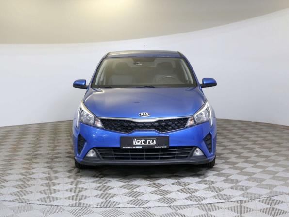 Kia Rio IV Рестайлинг с пробегом 2020 года, цена 1 690 000 рублей, 48000 км, седан, Автокод Объявления