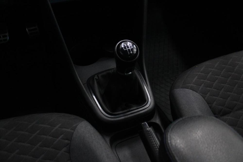 Volkswagen Polo V Рестайлинг Томск  - изображение 13