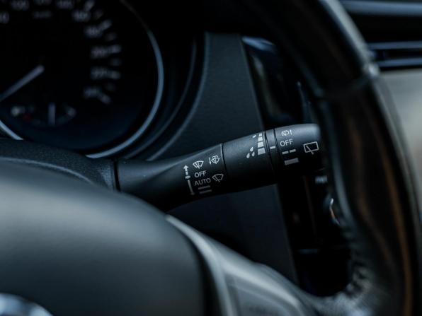 Nissan Qashqai II с пробегом 2018 года, цена 1 605 000 рублей, 131115 км, внедорожник, Автокод Объявления