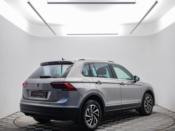 Volkswagen Tiguan II с пробегом 2018 года, цена 2 650 000 рублей, 113456 км, внедорожник, Автокод Объявления