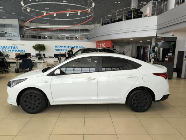 Hyundai Solaris II Рестайлинг с пробегом 2020 года, цена 1 380 000 рублей, 83043 км, седан, Автокод Объявления