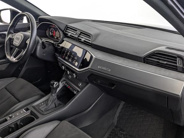 Audi Q3 Sportback II (F3) с пробегом 2021 года, цена 3 050 000 рублей, 137529 км, внедорожник, Автокод Объявления