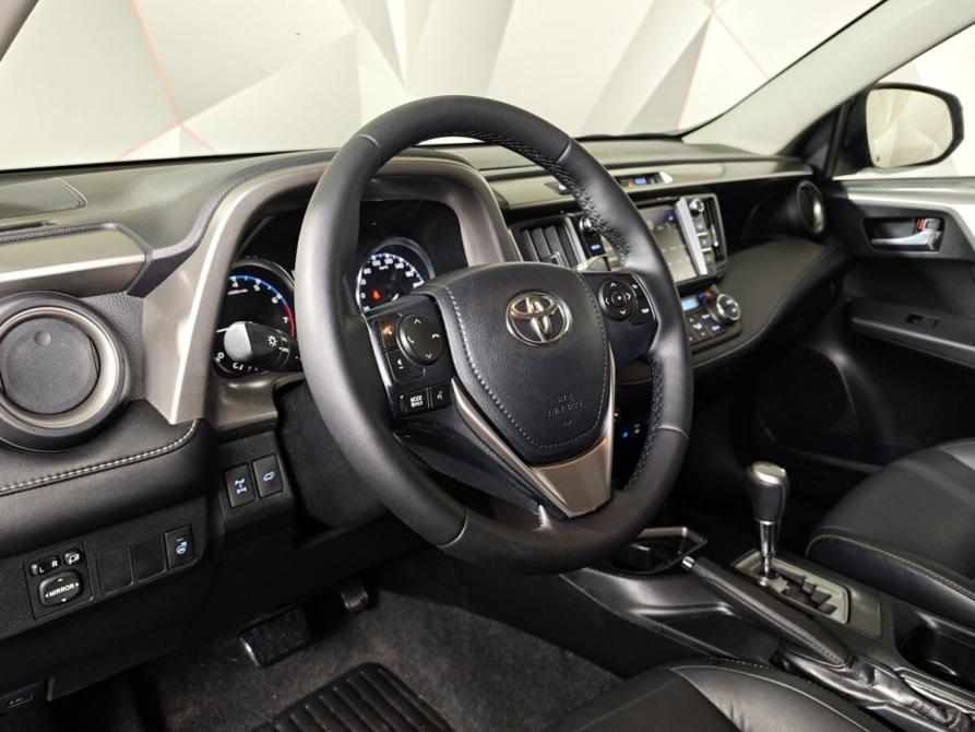 Toyota RAV4 IV (XA40) Рестайлинг Москва  - изображение 19
